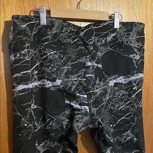 Pact Black and Purple Women’s legging